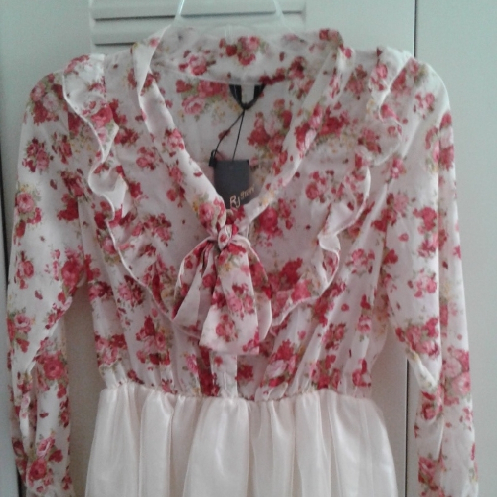 Floral Ruffle Dress - Picture 2 of 7
